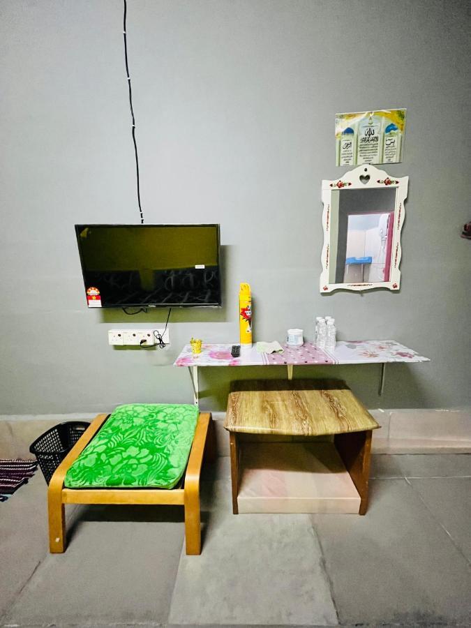 Homestay/Bilik Teluk Gading Kuala Rompin Εξωτερικό φωτογραφία